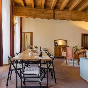 Appartement Magnificent 1800 In The Heart Of, Vérone